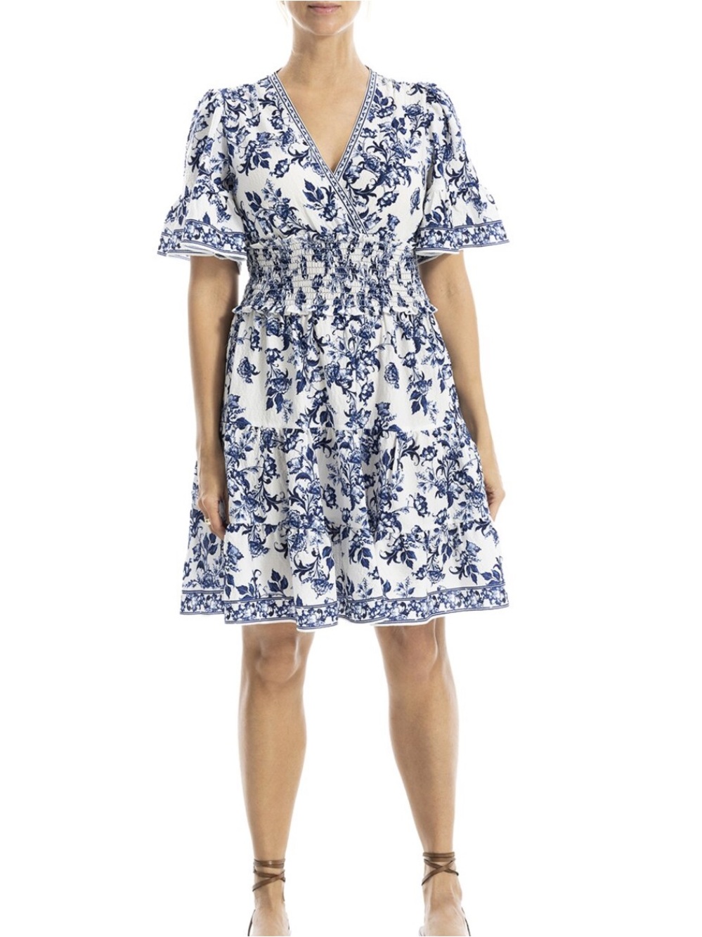 Max Studio White and Blue Floral V-Neck Smocked Mini Dress Size Large NWT